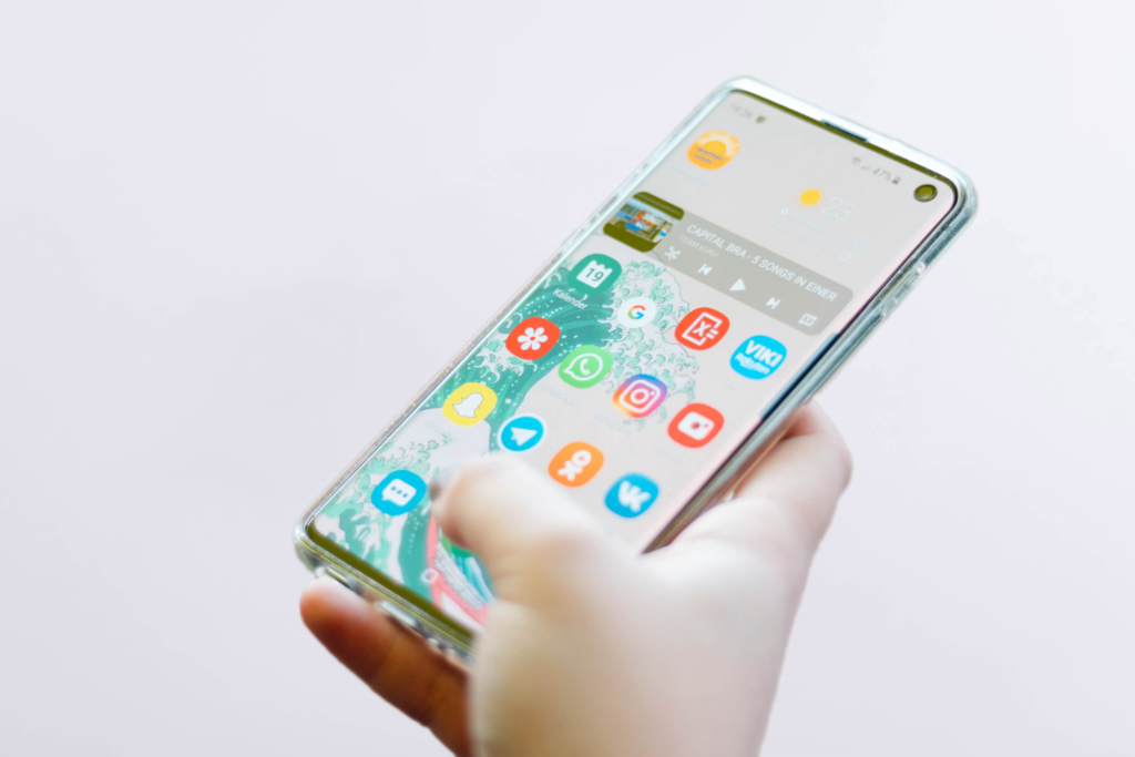 Brain-Teaser Boom: Why Puzzle and Strategy Games Stay Popular on Mobile Devices