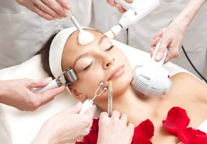 Aesthetic Surgeon in Dubai: Advanced Cosmetic Procedures for Natural and Confident Results