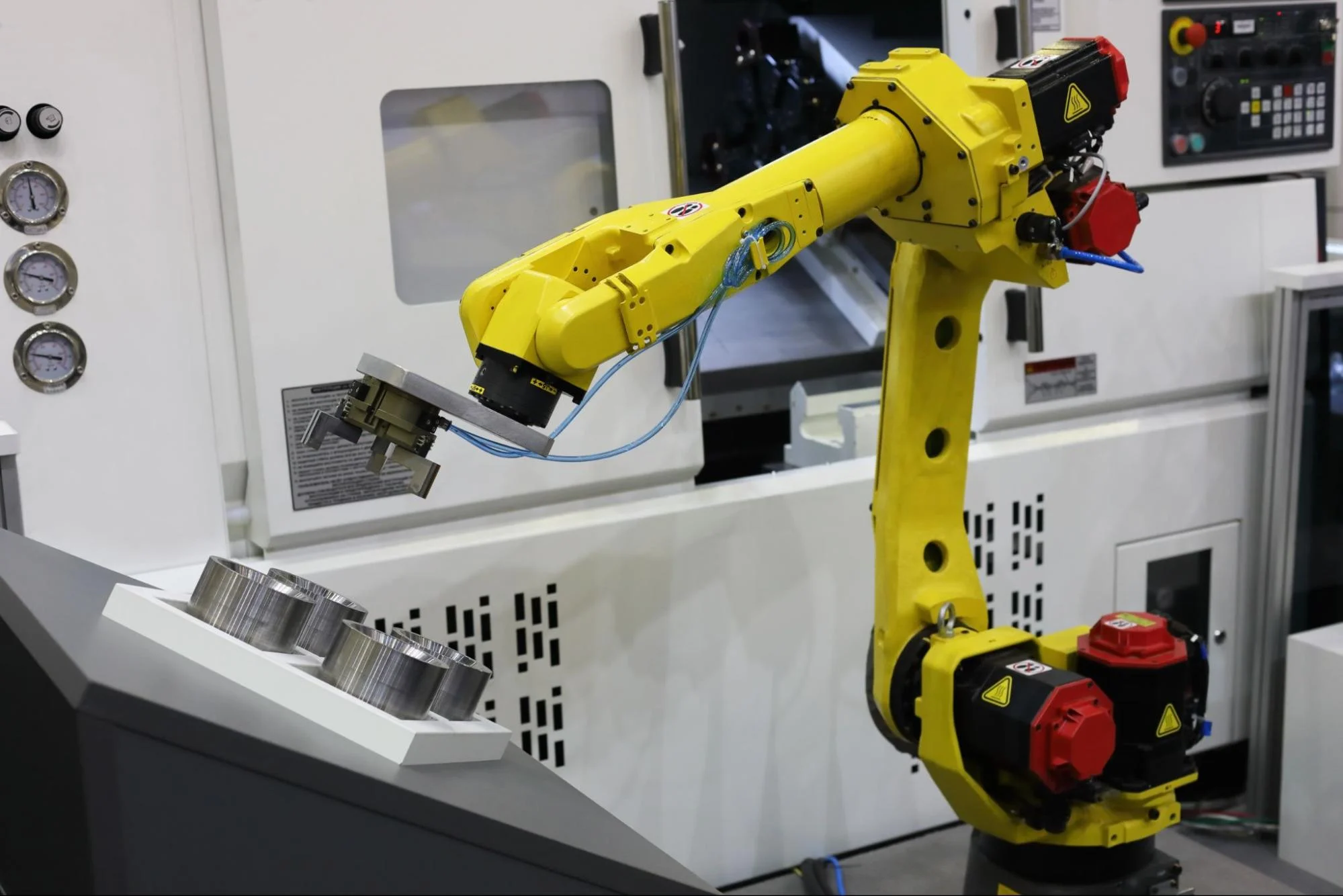 Automate CNC Processes to Boost Manufacturing Efficiency and Precision