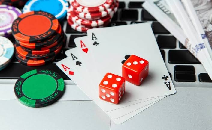 Beyond the Digital Tables: How Online Casino Entertainment Has Evolved